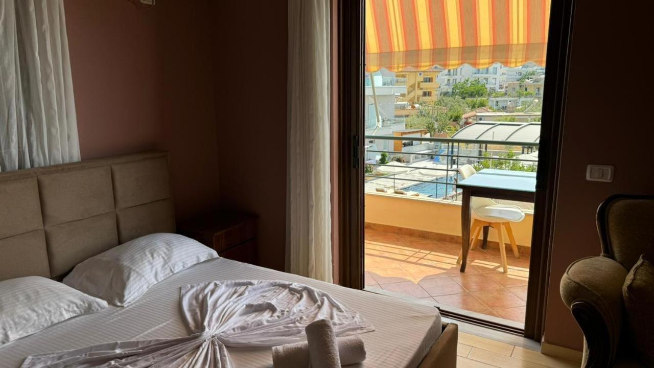Hotel Vila Danedi Ксамил Экстерьер фото